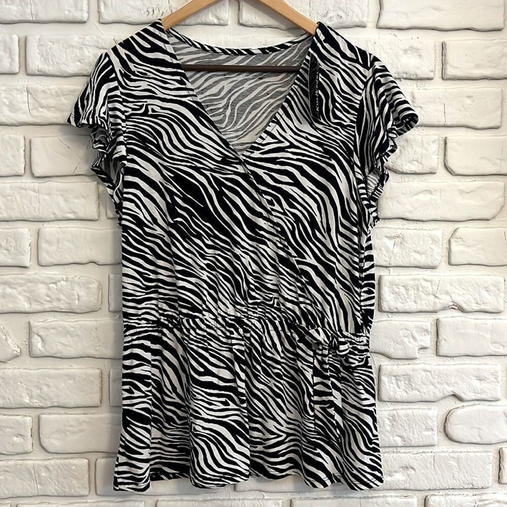 NWT Kim Rogers zebra print top size medium